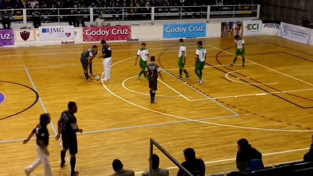 GOL DE RODRIGO MARTINEZ A COMODORO смотреть онлайн