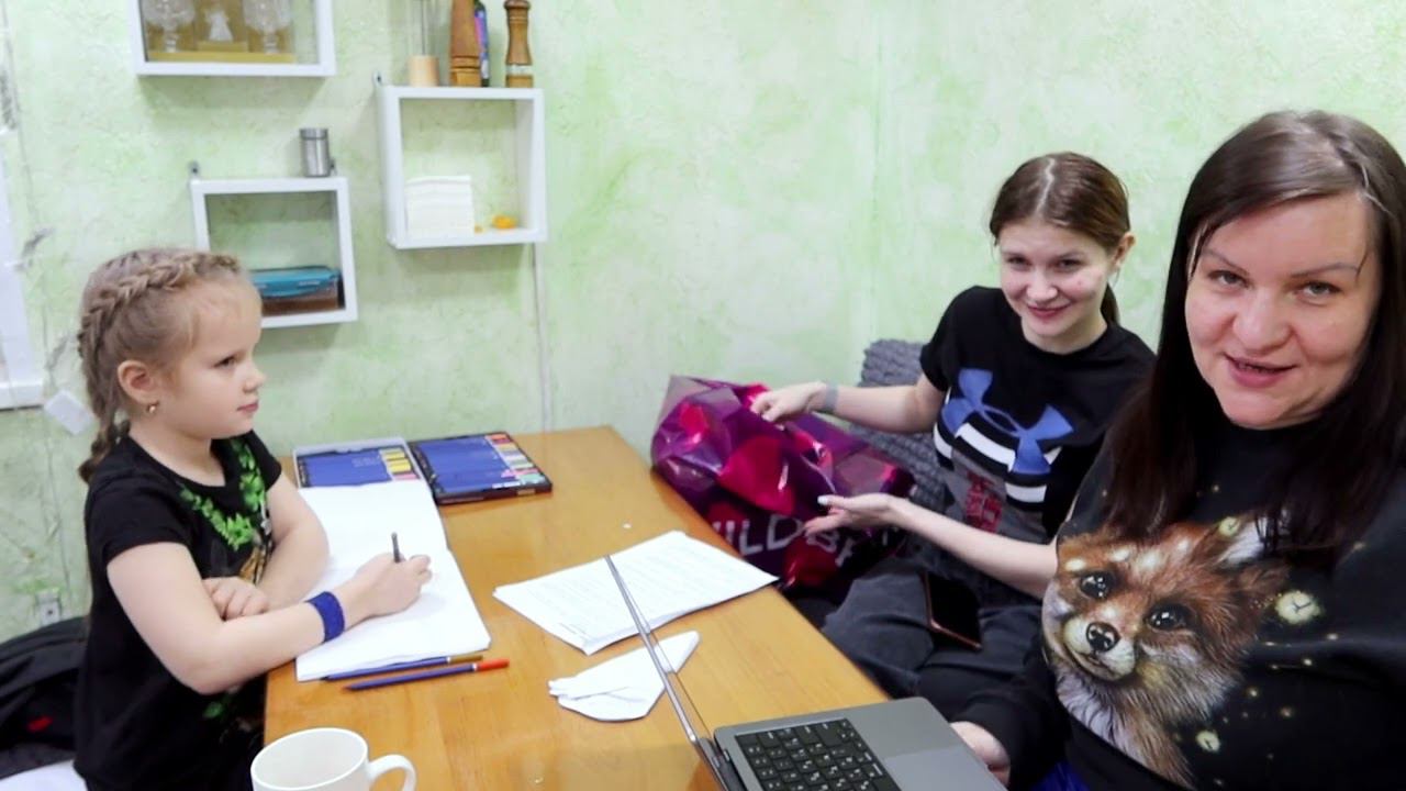 Как учится Анюта у кого Руки из жопы ♀️ Кто украл курицу ? ВЛОГ смотреть онлайн