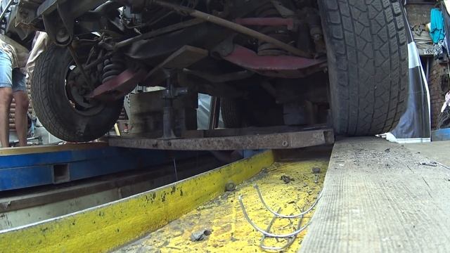 Как мы Dodge Ramcharger разбирали... смотреть онлайн