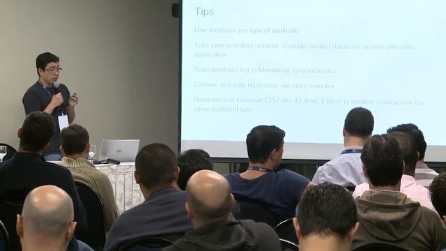 PGConf.Brasil - Desmitificando os mitos de banco de dados em containers, por Fernando Ike смотреть онлайн