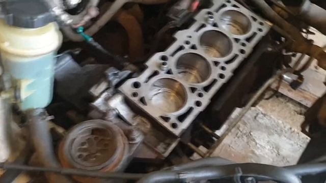 Ford Tourneo. Продолжаем ремонт. Генератор. смотреть онлайн