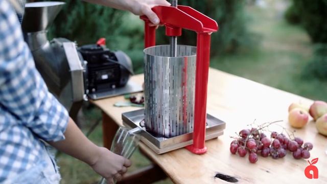 Skrūves ābolu sulu spiede VP-5s смотреть онлайн