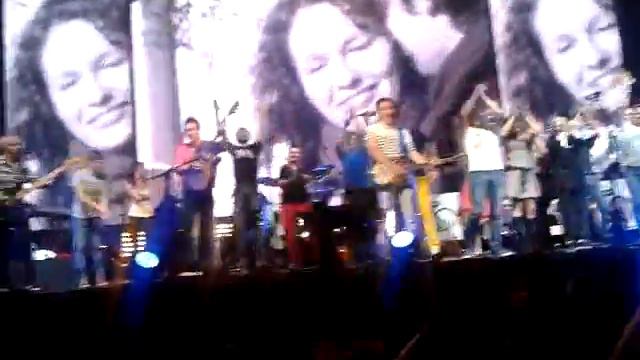 БРАВО - Этот город самый лучший город на Земле (Stadium Live 10.11.13) смотреть онлайн