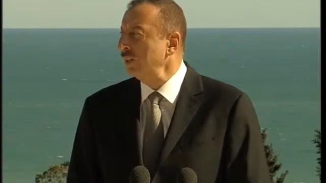 İlham Əliyev və Bakir İzetbeqoviçin mətbuata bəyanatları. 18.10.2012 смотреть онлайн