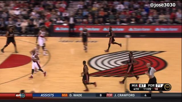 LeBron James Blocks Raymond Felton From Behind - Heat @ Blazers 3/1/2012 смотреть онлайн