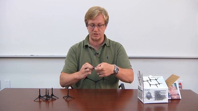 6 Building Molecular Models смотреть онлайн