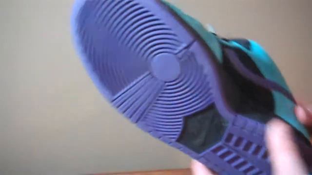 Four Souls: Nike SB Skeletor/Aqua Low смотреть онлайн