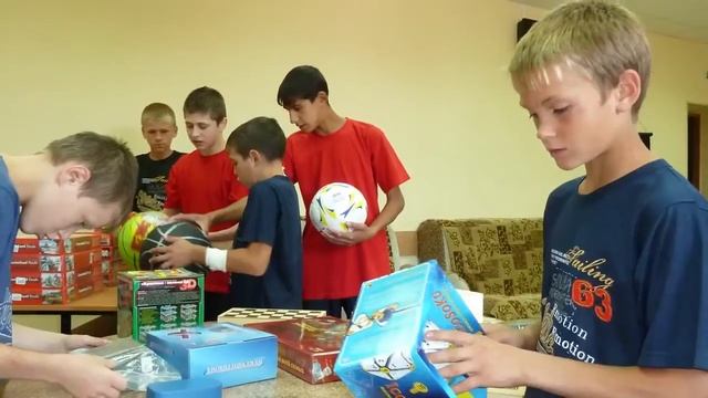 Дающий нищему не обеднеет... смотреть онлайн