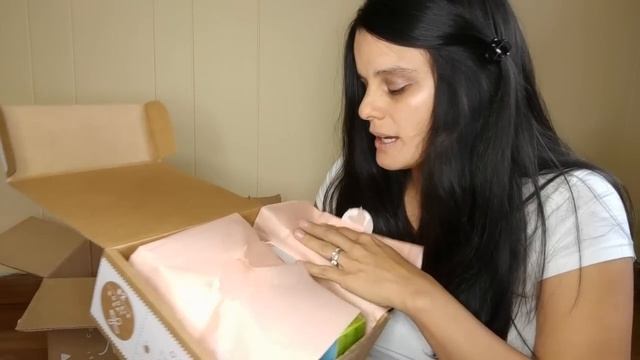 I got a FREE Noobie Box Year of Wonders!!! ??? смотреть онлайн