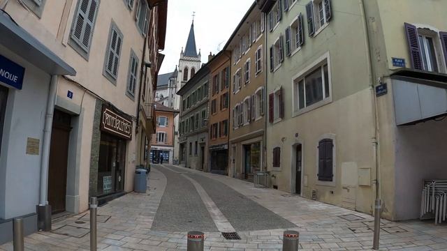 Thonon-les-Bains, a french town along the Léman Lake, France смотреть онлайн