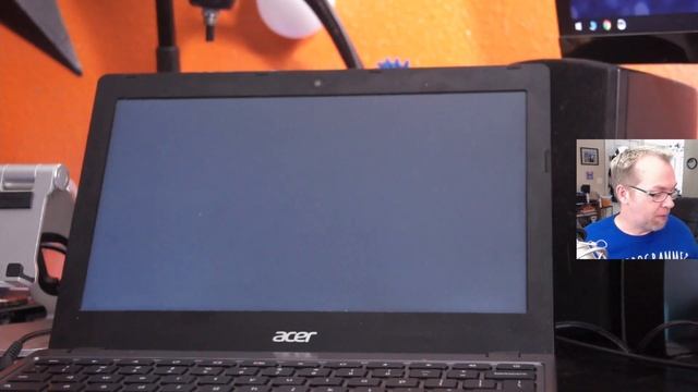 Turn Your Chromebook Into A Portable Retro Gaming Station With Batocera смотреть онлайн