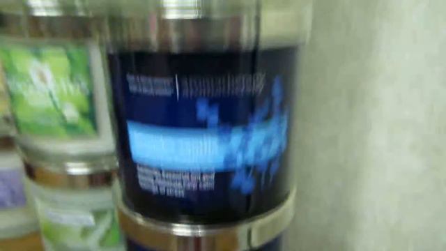 Bath & Body Works Slakin Co Candle Collection смотреть онлайн