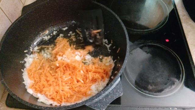 Очень люблю баклажаны, особенно домашнюю баклажанную икру. Обязательно попробуйте! смотреть онлайн