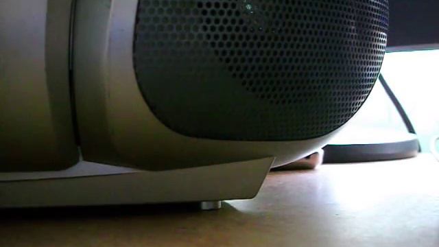 Кто исполняет эту песню (Eurodance) смотреть онлайн