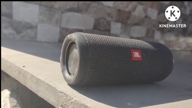 The official JBL FLIP ESSENTIAL BASS channel - trailer смотреть онлайн