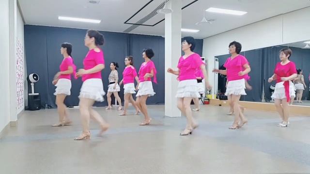 3 To tango (Improver)- Line Dance смотреть онлайн