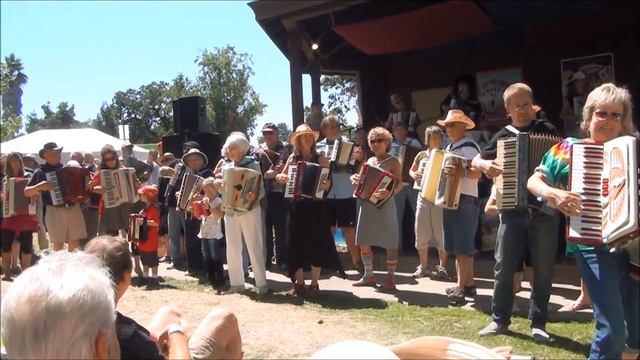 Cotati Accordion Festival смотреть онлайн