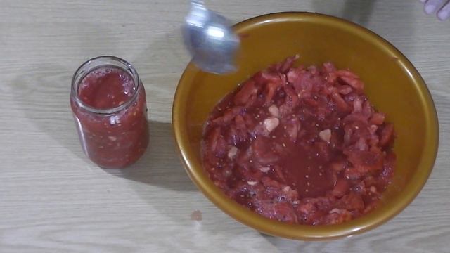 Стерилизирани домати за зимата смотреть онлайн