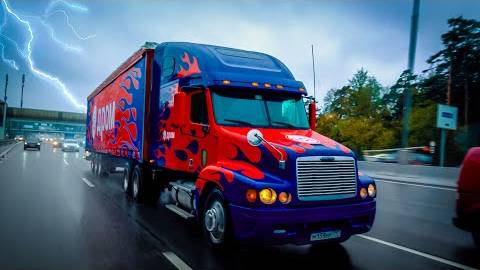 Оптимус прайм, это ты_ Воссоздали грузовик из Трансформеров!