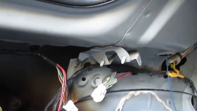 Удаление ржавчины на MAZDA 6 смотреть онлайн