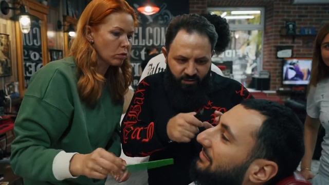 Мастер класс по оформление бороды// Master class on beard design смотреть онлайн
