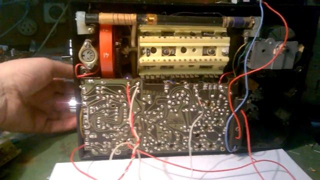 ЛАЙФХАК  цифровой FM для транзисторных приемников и ламповых  управление от  длинных волн.