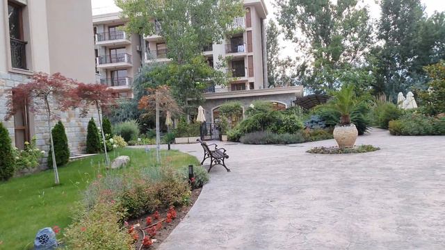 Каскадас Болгария- ресторан Лотос - и бассейн осьминог смотреть онлайн