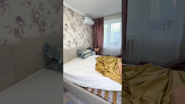 Как часто менять постельное белье! Летом 2 раза в день, зимой один раз в неделю смотреть онлайн