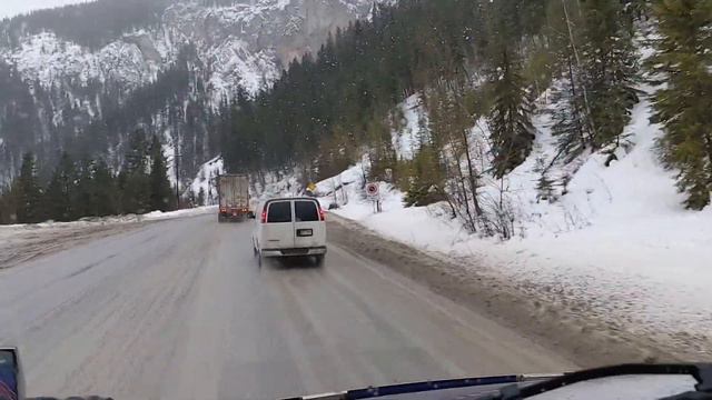 перевал Golden, Канада. смотреть онлайн