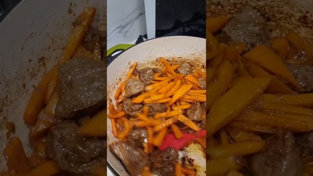 Плов с говядиной/ Pilaf cu carne de vita смотреть онлайн