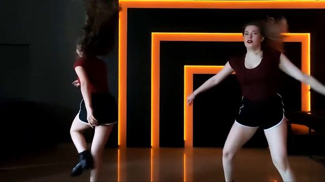 Dance Hall Dance смотреть онлайн