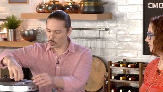 Рецепт сорбета из черной смородины в мороженице BORK E801 от Ольги Шенкерман смотреть онлайн