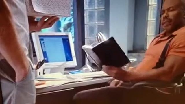 Dexter and Sgt. Dokes смотреть онлайн