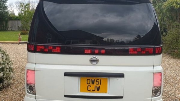 E51 Nissan Elgrand Led Sequencers Built Rear lights