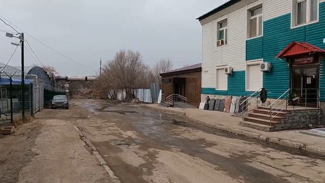 Сначала кладбище, потом морг, заброшки и собаки. Лунная - прогулка по самой страшной улице Самары! смотреть онлайн
