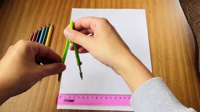 Рисуем цветок с помощью циркуля смотреть онлайн