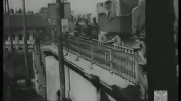 Немецкие войска в Орле (Die Deutsche Wochenschau 1943 Orel)