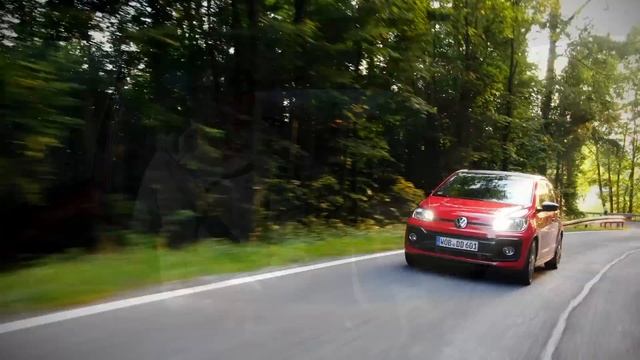 DUELL DER MINI KNALLBÜCHSEN! VW UP GTI vs HYUNDAI I10 N-LINE | Vergleich | Fahr doch смотреть онлайн