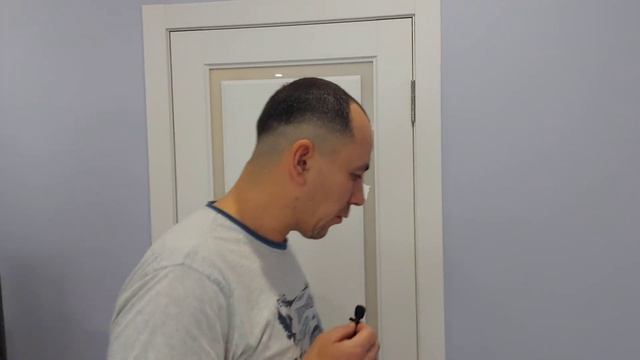 Долгожданная установка дверей.