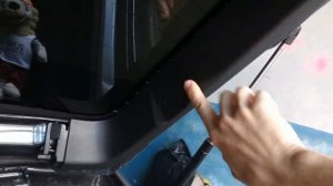 Как снять обшивку двери багажника Лада Гранта лифтбек