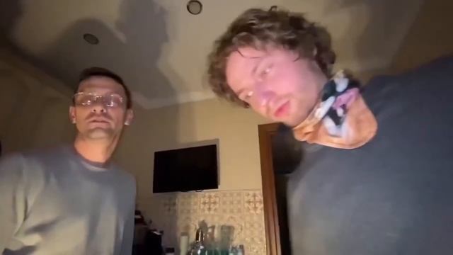 БЕСПЛАТНОЕ ЭЛЕКТРИЧЕСТВО ИЗ ЗЕМЛИ - СЕКРЕТНАЯ КОРОБКА ТЕСЛЫ смотреть онлайн