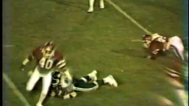 Mitchell Baker Football 1985 (Pelham 6 - MB 28) смотреть онлайн