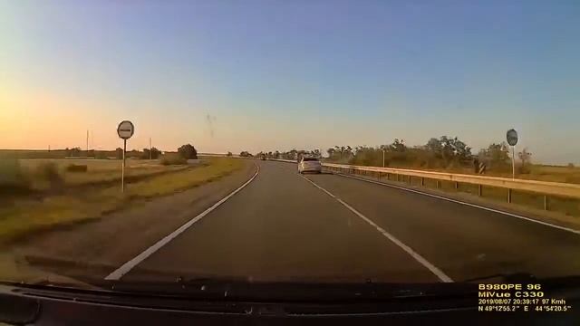 Волгоград - залив Горный Балыклей. август 2019 смотреть онлайн