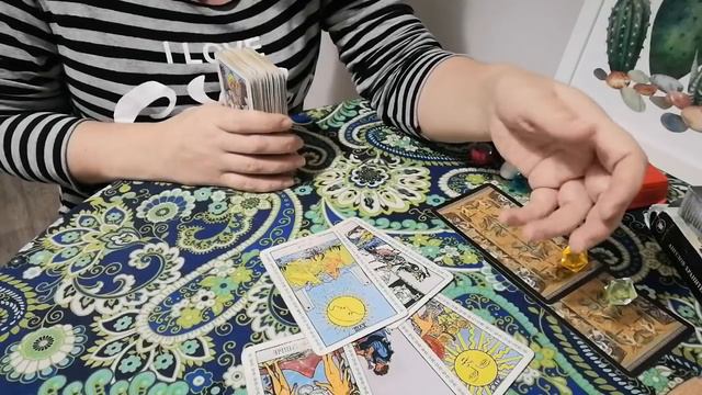 ТАРО О НЁМ. ЧТО ОН ПОТЕРЯЕТ? ЗА ЧТО ОН БУДЕТ НАКАЗАН? КАКОЙ ОН ПРОХОДИТ СЕЙЧАС ПУТЬ? ИТОГ ЕГО ПУТИ? смотреть онлайн