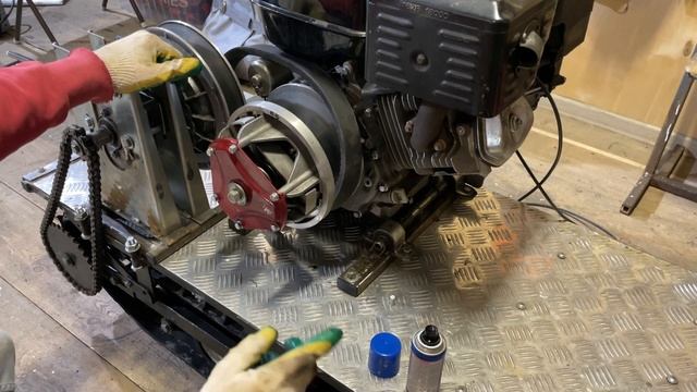 Как быстро смазать вариатор Сафари на мотобуксировщике