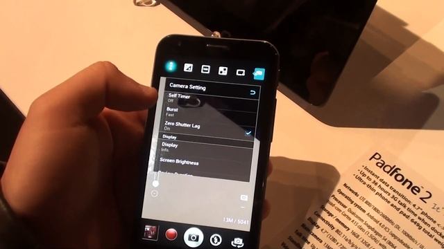 Video preview Asus PadFone 2 смотреть онлайн