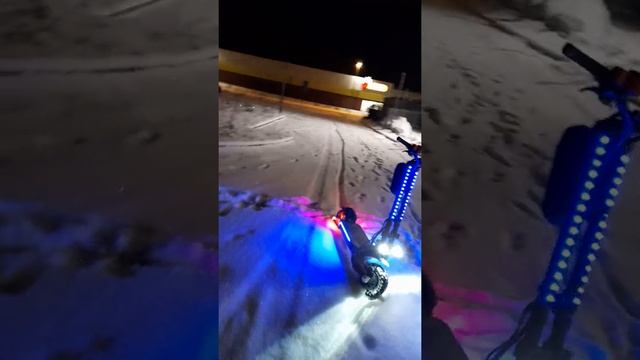 x9 / Zero 11x on snow! смотреть онлайн