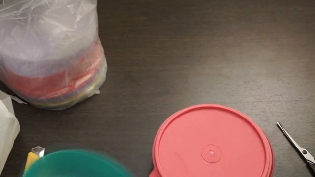 Tupperware - набор чашек, контейнеров, посылка из Китая