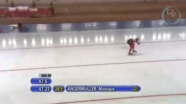 Yevgenia Dmitrieva & Monique Angermüller 1000m, 2nd round, Obihiro 2010 смотреть онлайн