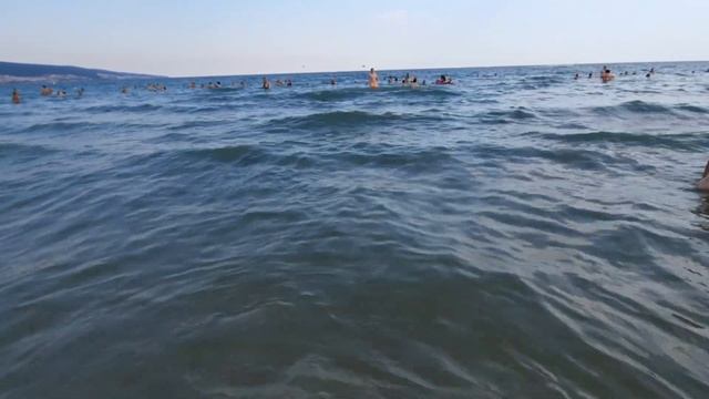 Болгария 2021, 10 августа. +30C°, море +27C°, тёплое и чистое. Солнечный Берег, пляж, песок. смотреть онлайн